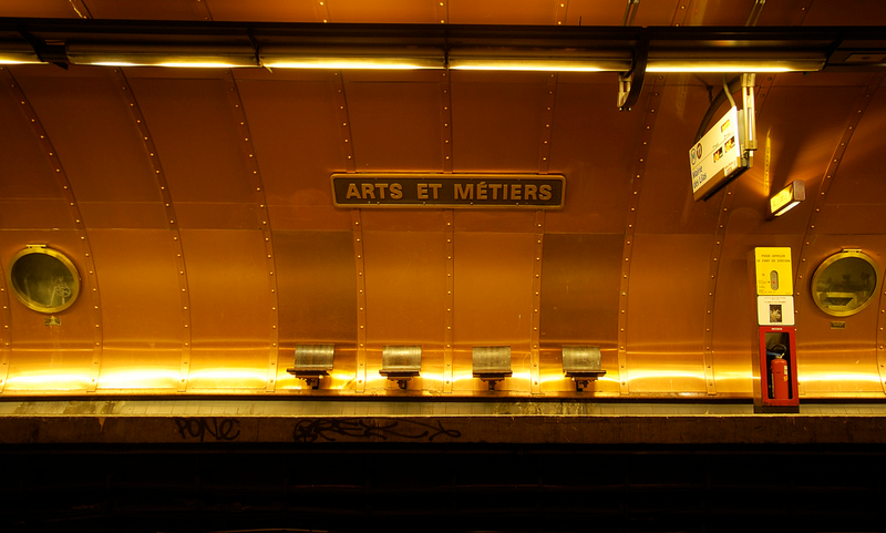 Illustration for article titled Eye-Poppingly Gorgeous Underground Stations from Around The World